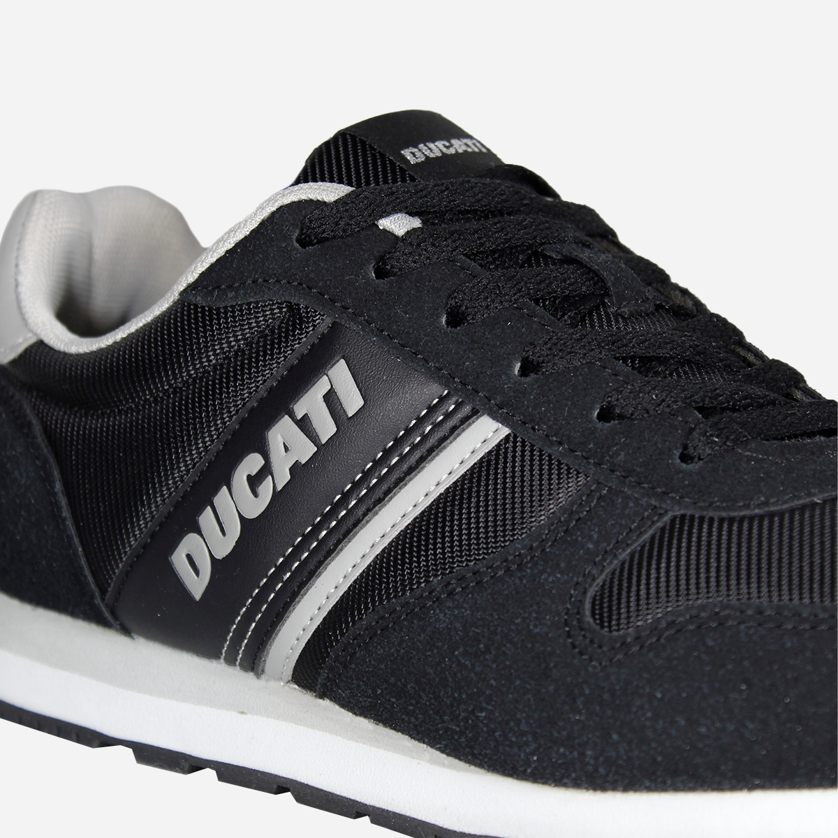 Tenis Ducati para hombre casual y deportivo